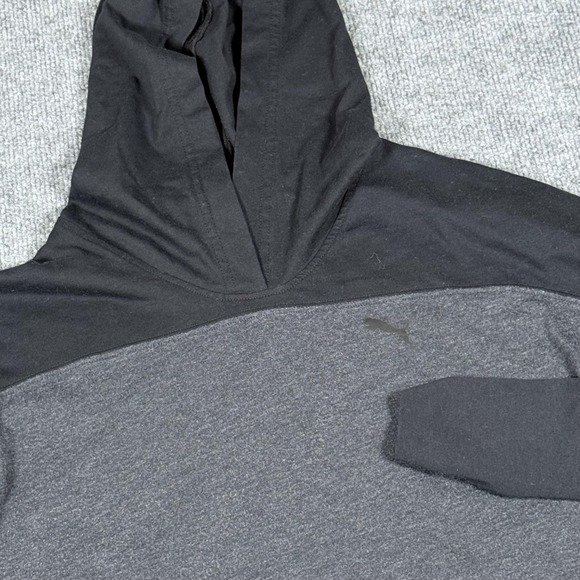 Puma Tops - Puma Hoodie Shirt Womens Medium Pullover Long Sleeve Athletic Lightweight Casual